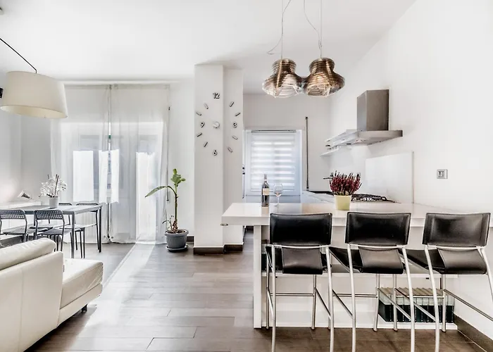 Bbhome Tiburtina Station Apartment