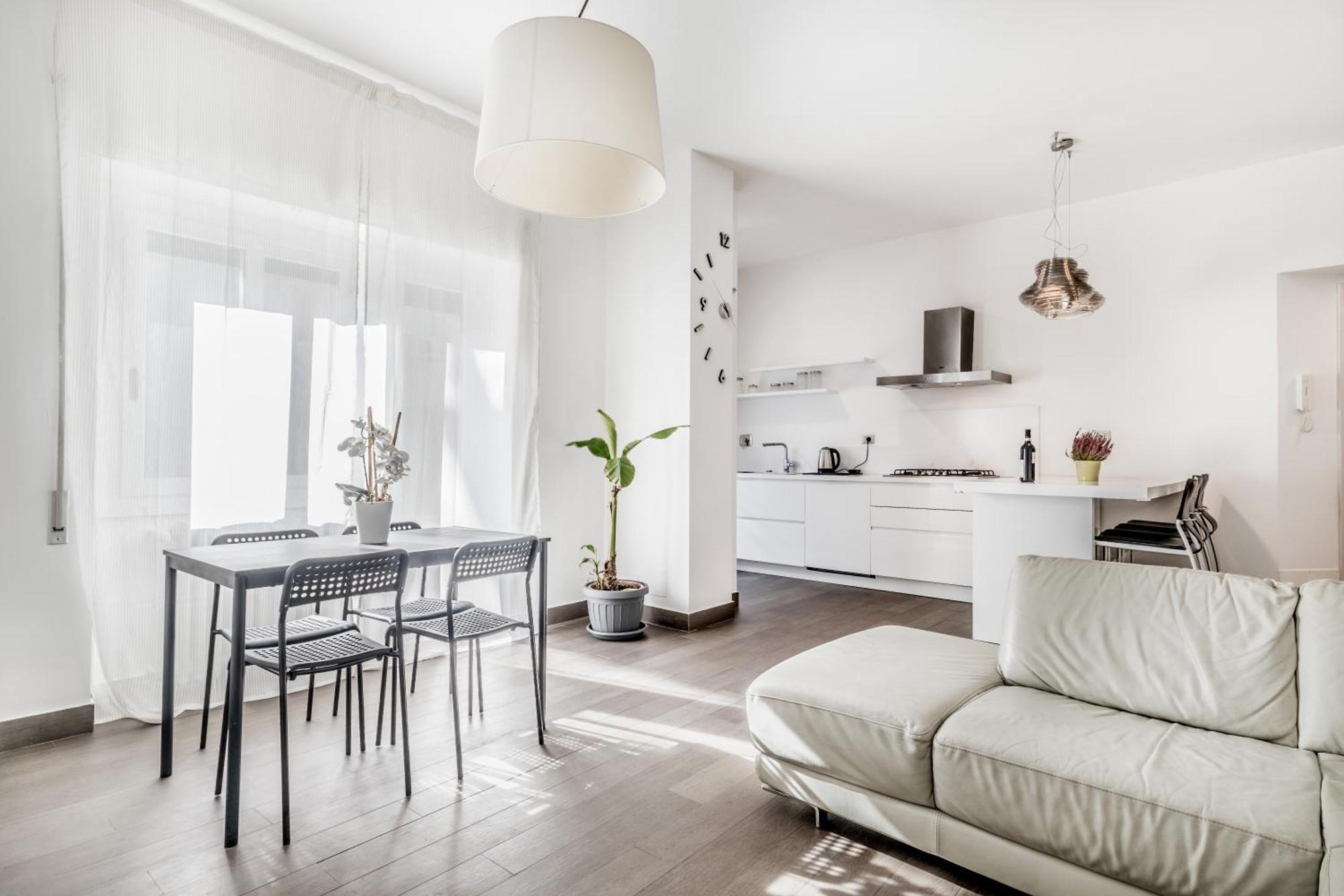Bbhome Tiburtina Station Roma